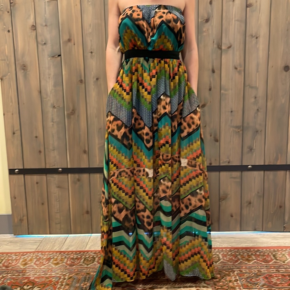Strapless, Sheer, Flowing Maxi Dress with Rich Color Design. Empire Waist, Sz SM